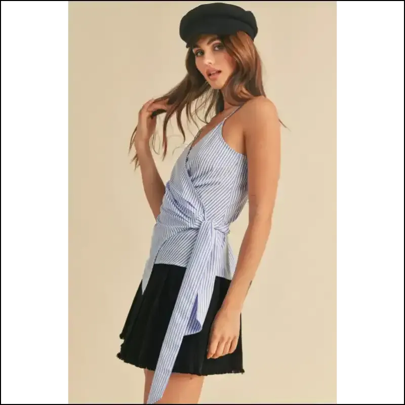 Aemi   Co Side Knotted Surplice Striped Cami