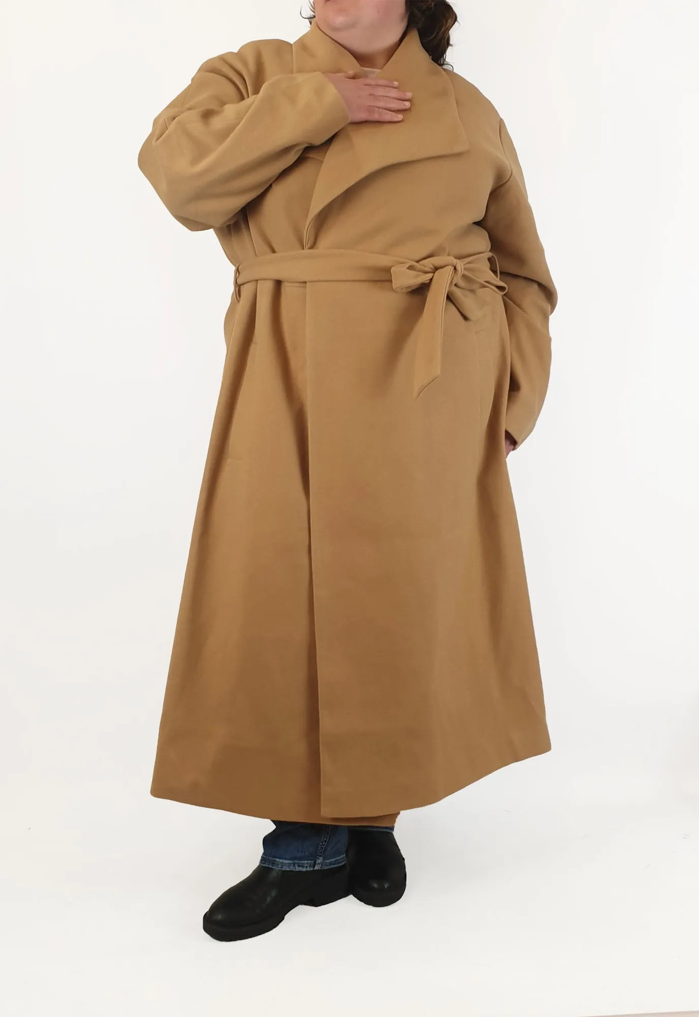 Asos tan maxi coat with pockets size UK24