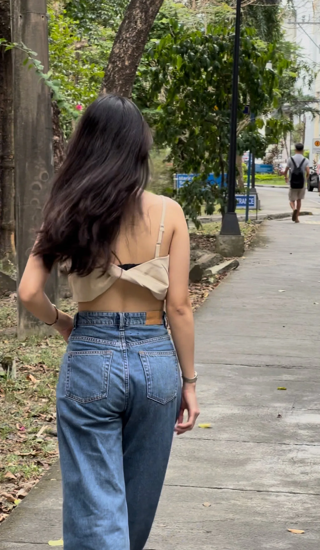 Back-To-Back Twist Cami in Oat