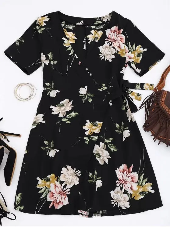 BerryBetty - Fashion Mini Floral Wrap Dress