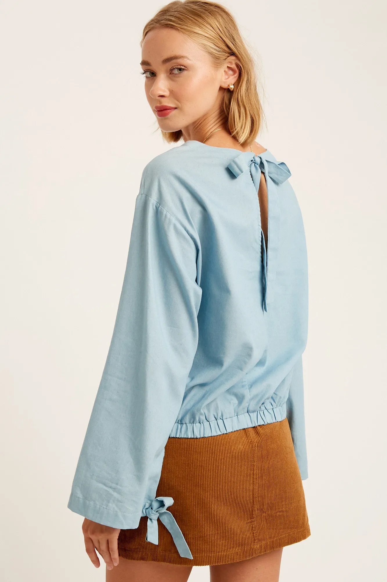 CHAMBRAY RUCHED SLEEVES TOP