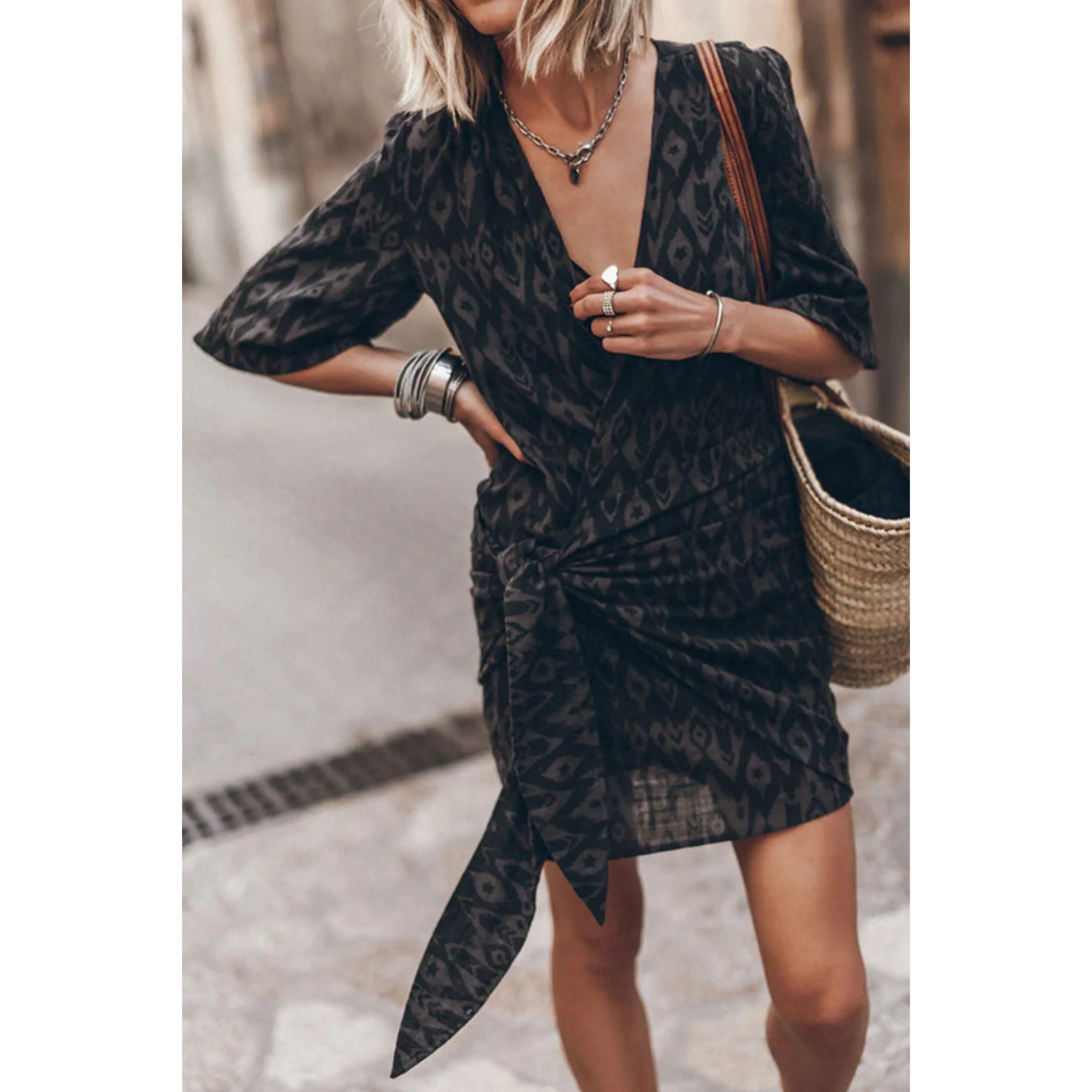 Elizabeth® | Women's wrap dress with waistband and bow
