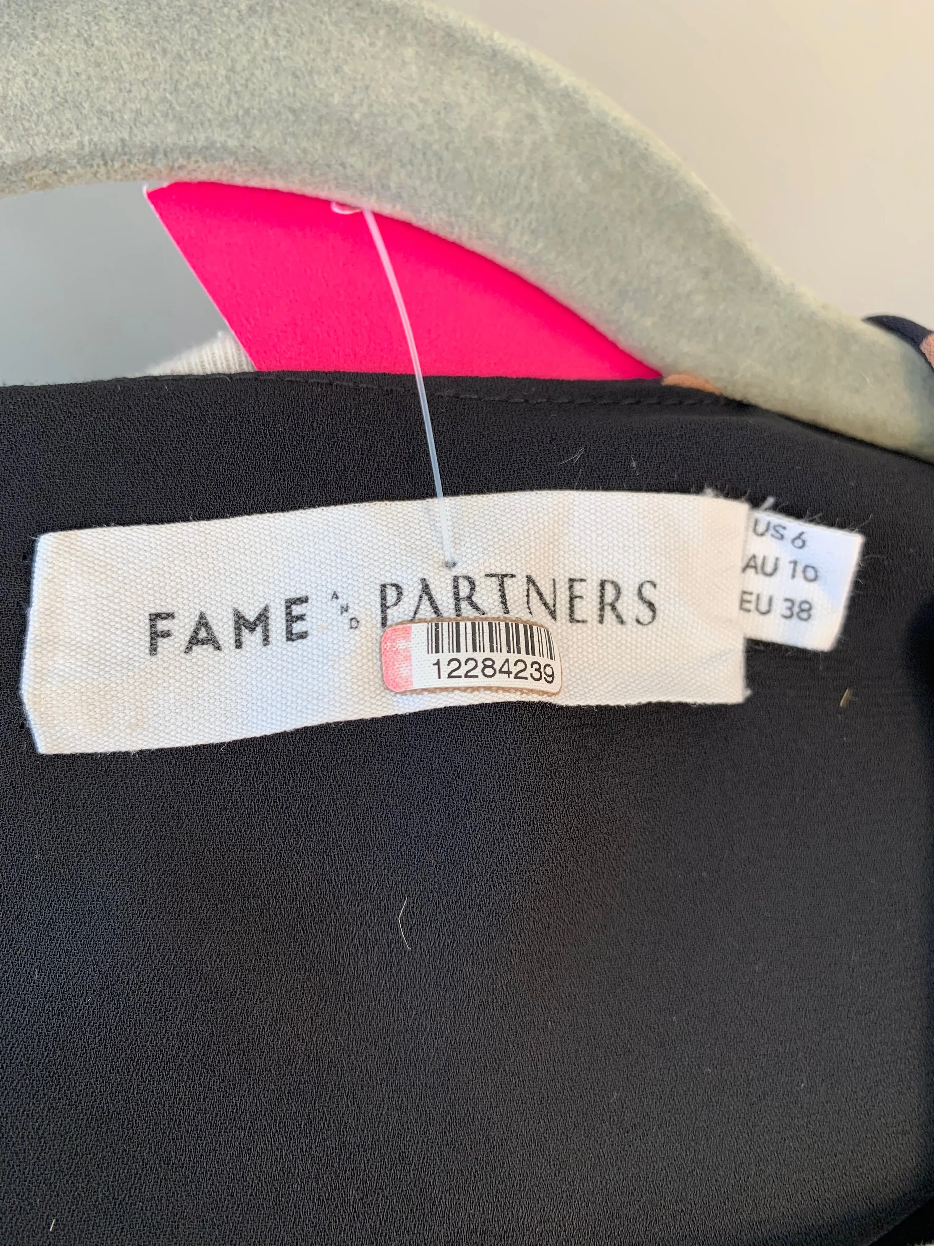 Fame and Partners Size 6 Dress