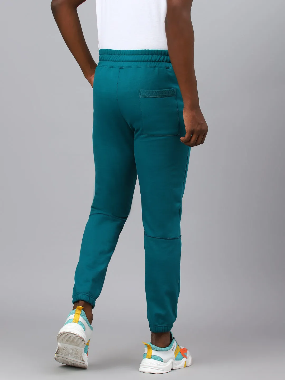 Fitkin Men Green Cargo Fleece Jogger