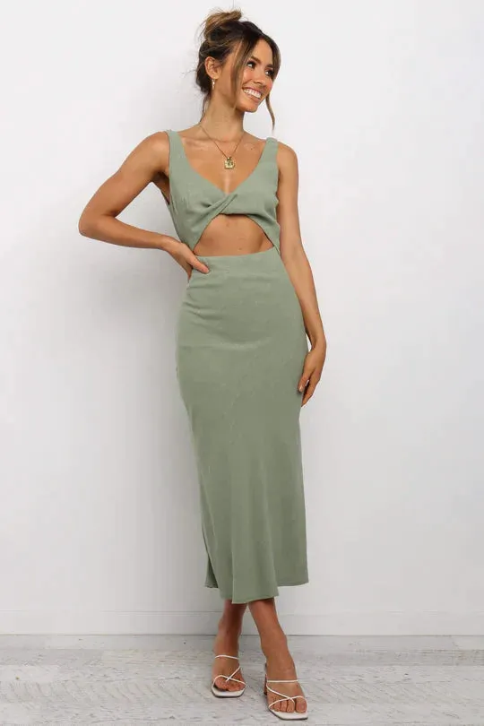 Galla® | Midi Dress In A Wrap Style