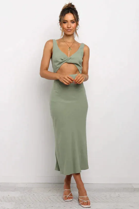 Galla® | Midi Dress In A Wrap Style