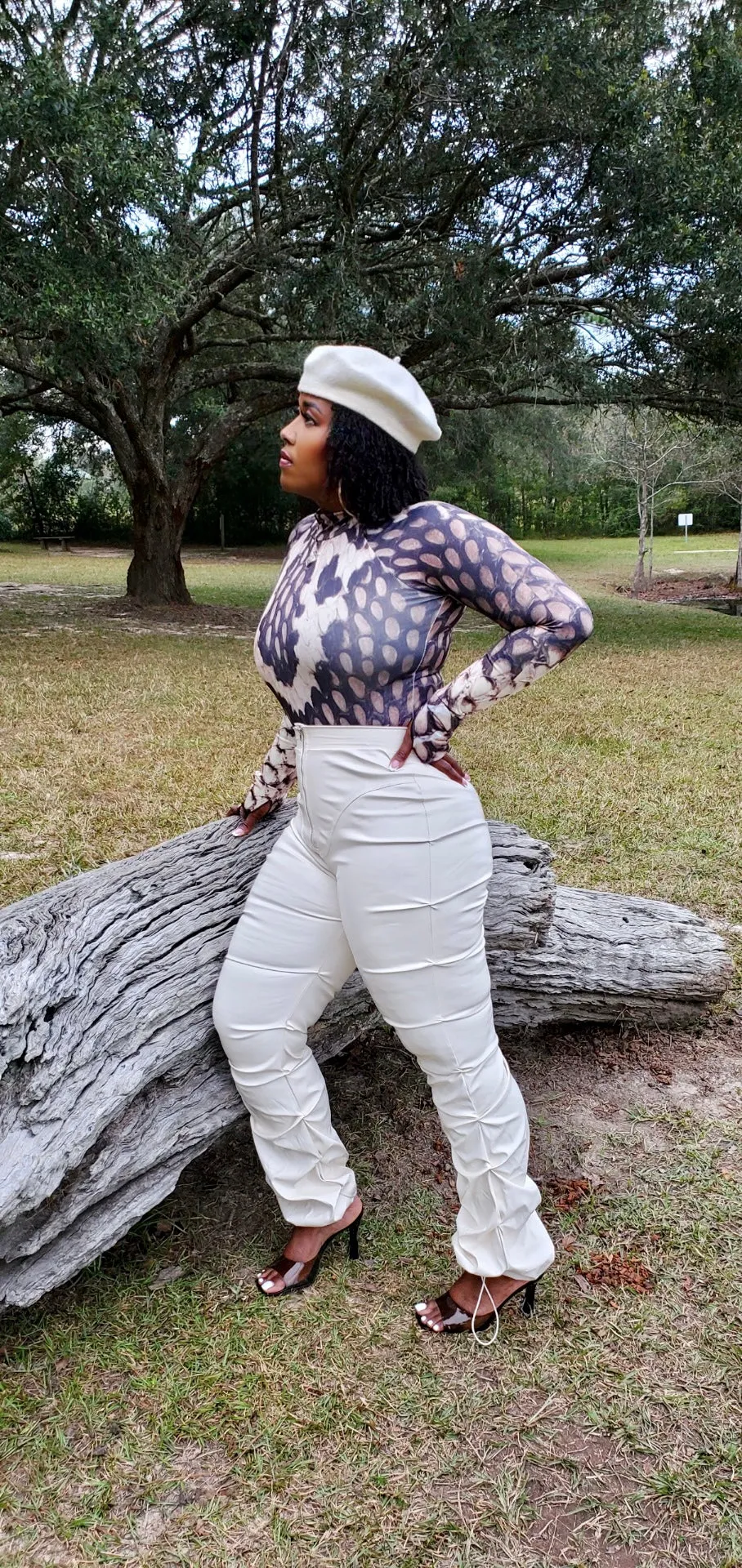Glam Ruched Leather Pants