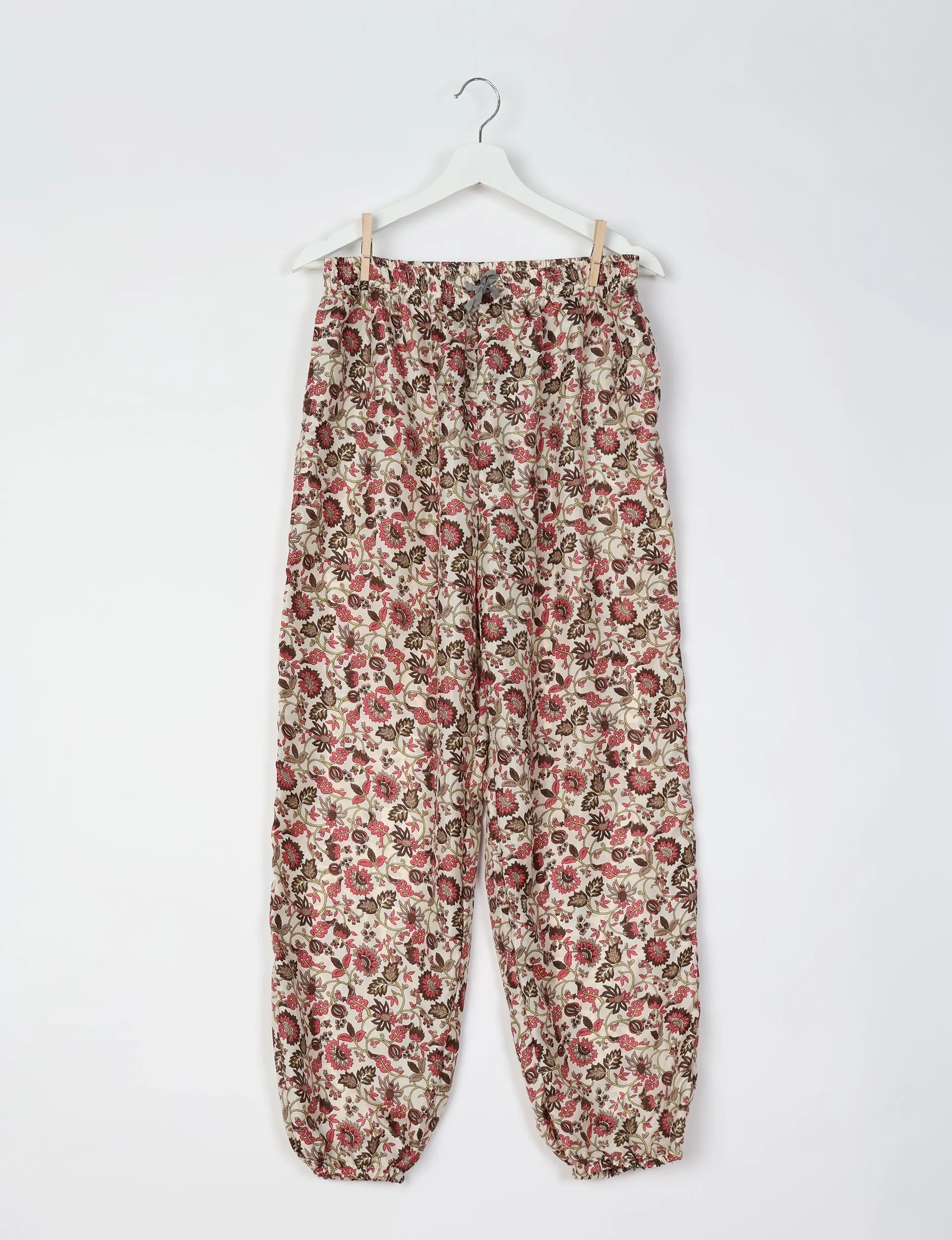 JOGGER PANTS