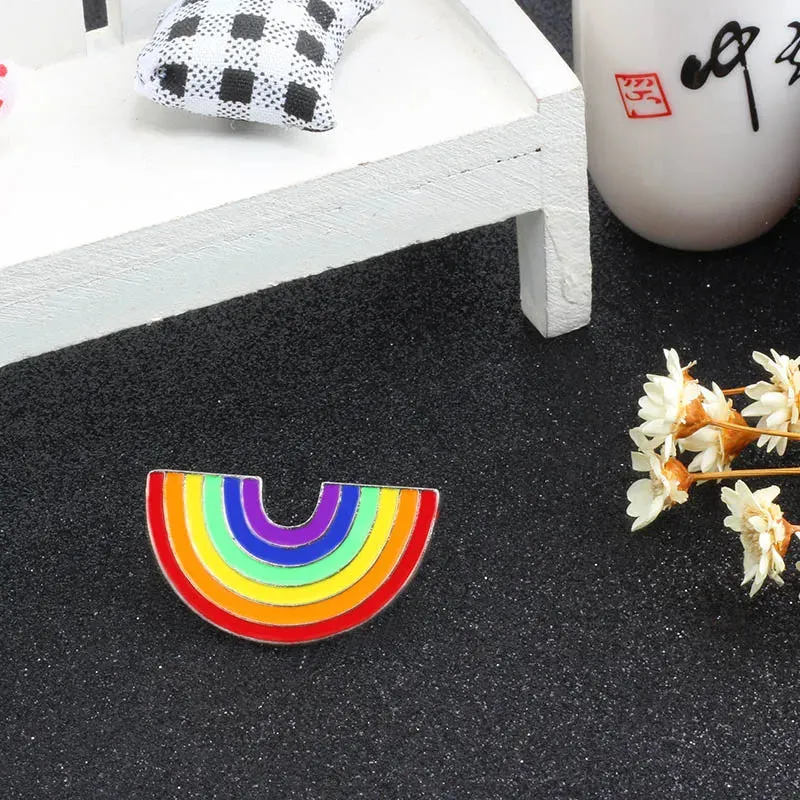 Kawaii Rainbow Enamel Brooch Pins 🌈✨ | Cute Metal Badge for Women 🎀 | Trendy Cartoon Accessories for Hats & Collars 👒💖