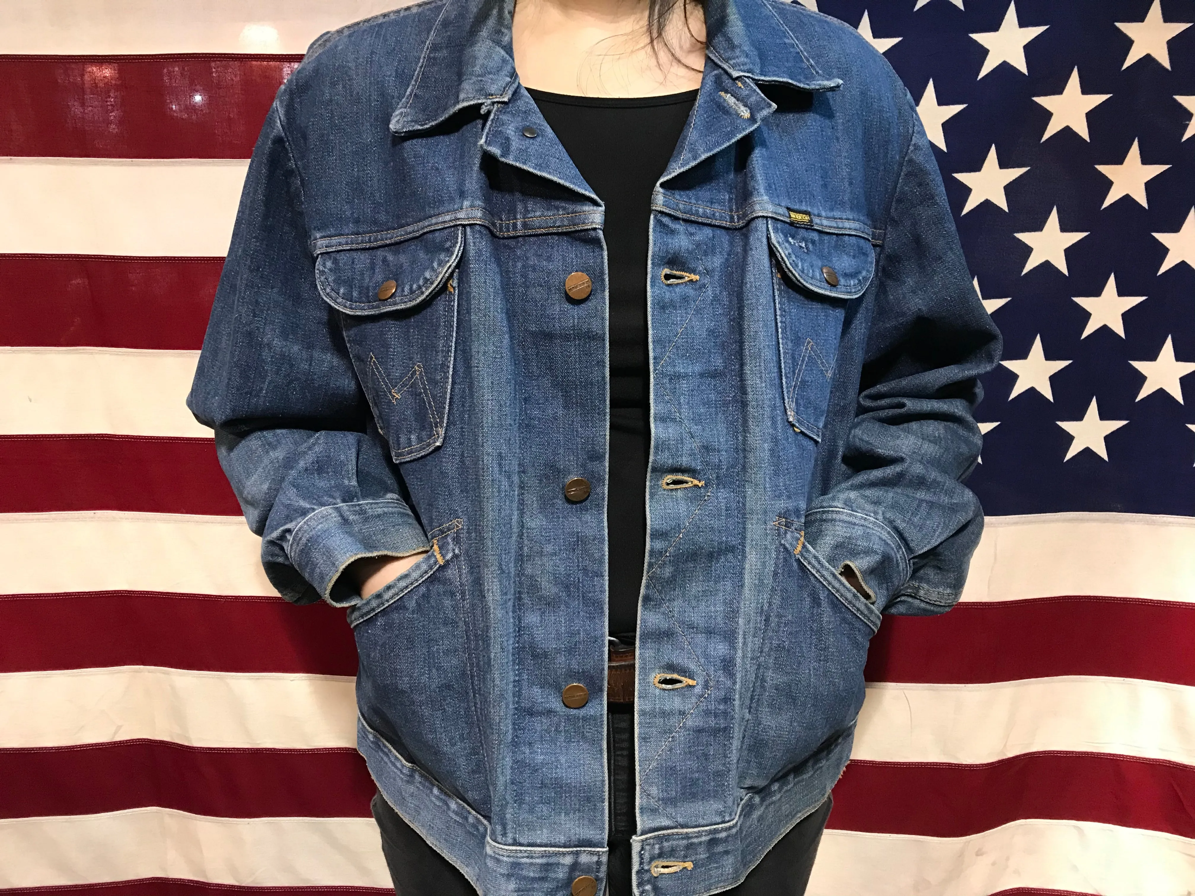Kiss 1970’s Maverick Blue Bell Vintage 4 Pocket Denim Jacket with ‘Kiss ‘ Rock Band Painted Back Embellishment