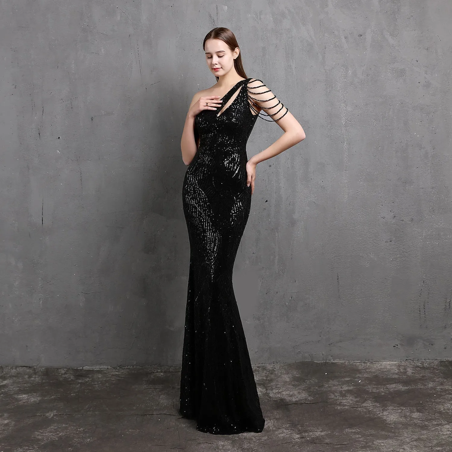 Mayven One Stylish Shoulder Formal Dress