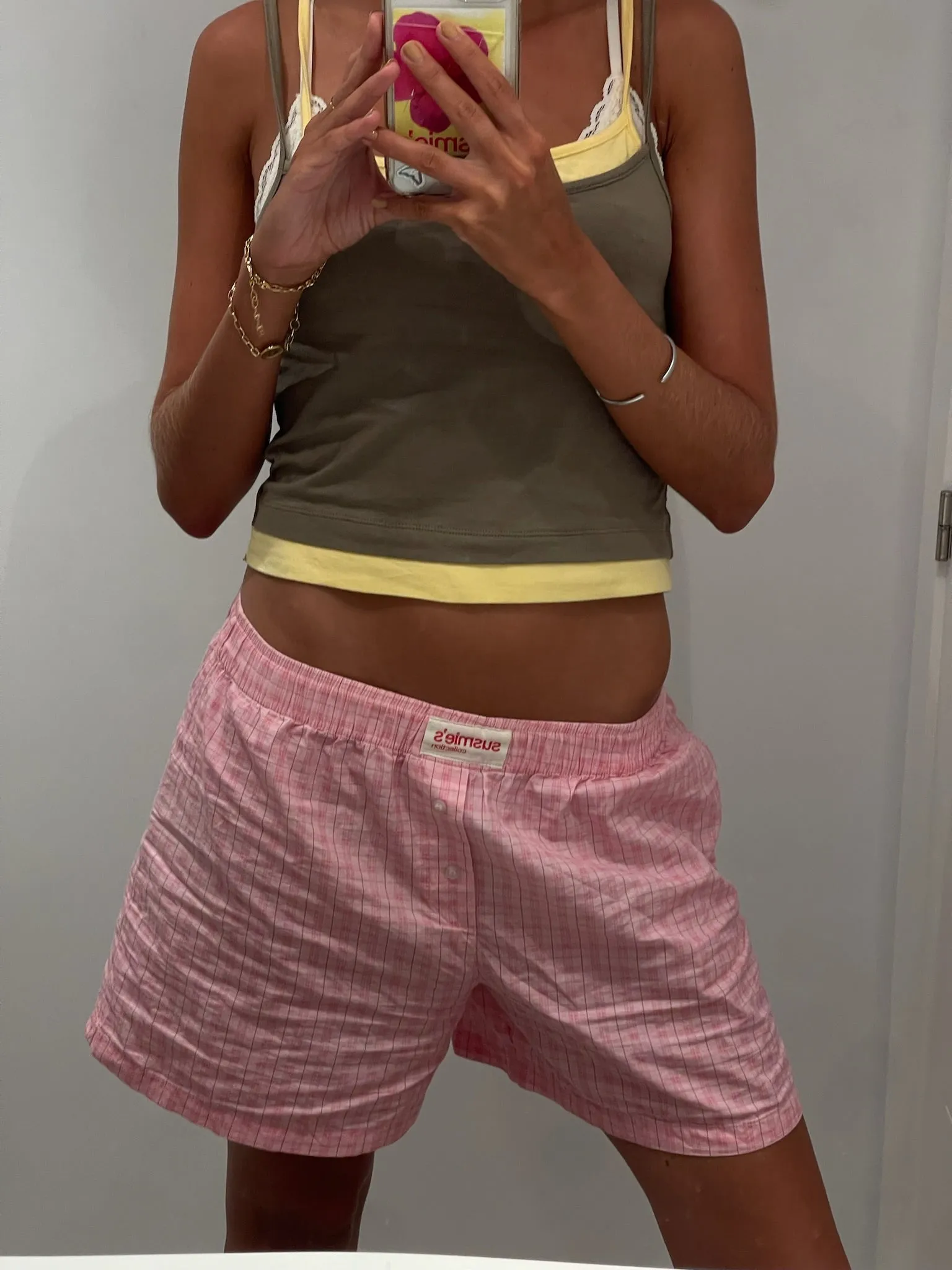 Not from my Boyfriend Shorts Pink