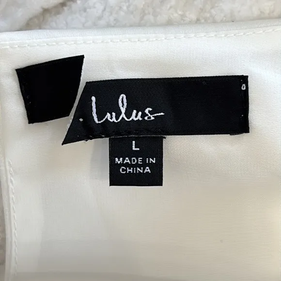 NWOT Lulus Twirl-wind Romance White Satin Pleated Tiered Short Sleeve Midi Dress