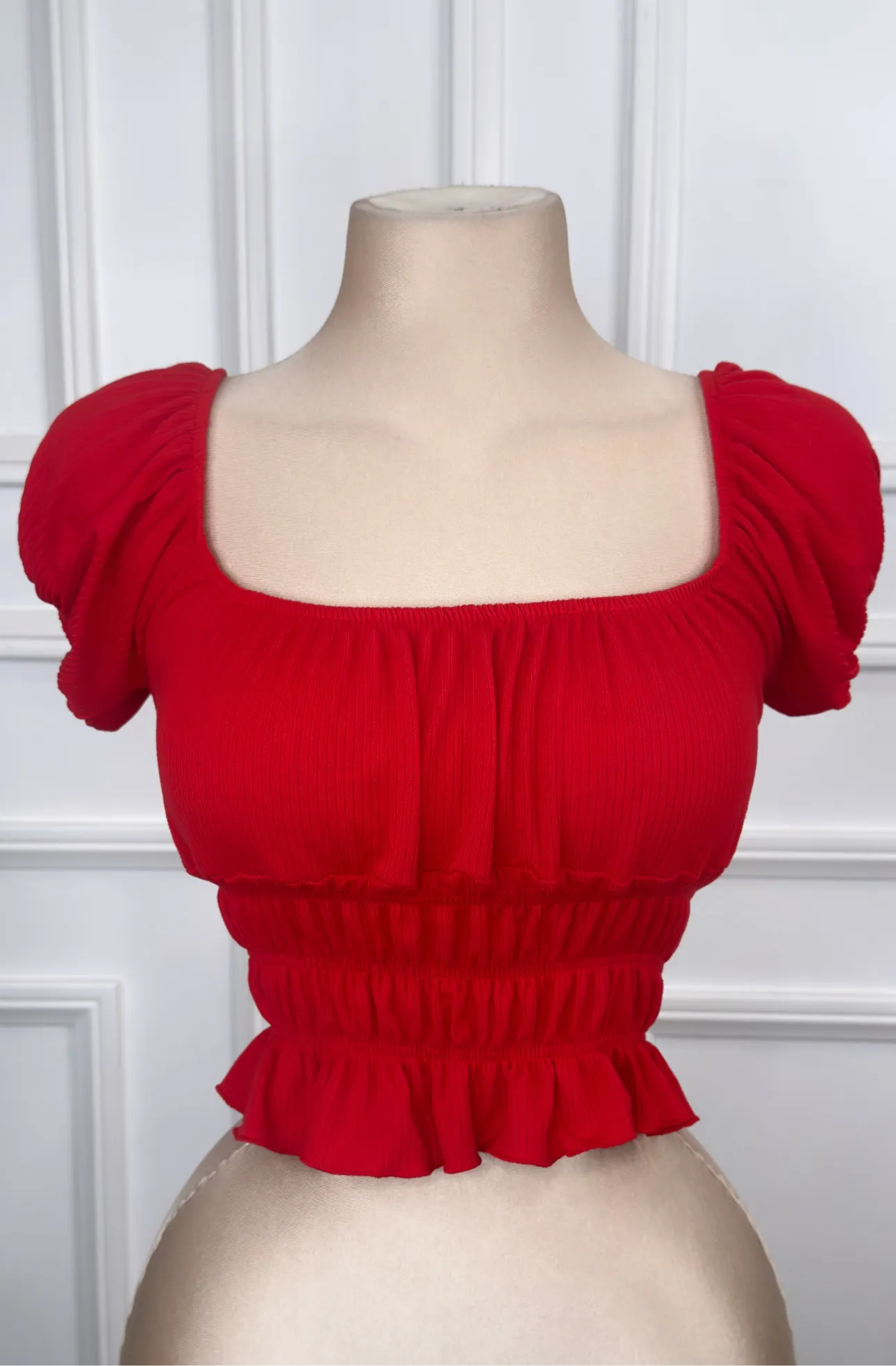 PARIS RED TOP