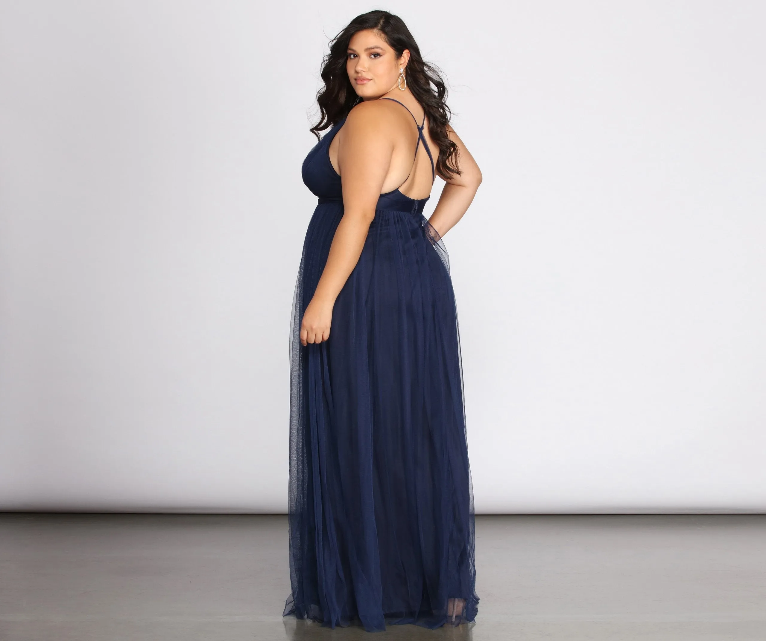 Plus Elisabeth Pleated Charming Tulle Formal Dress