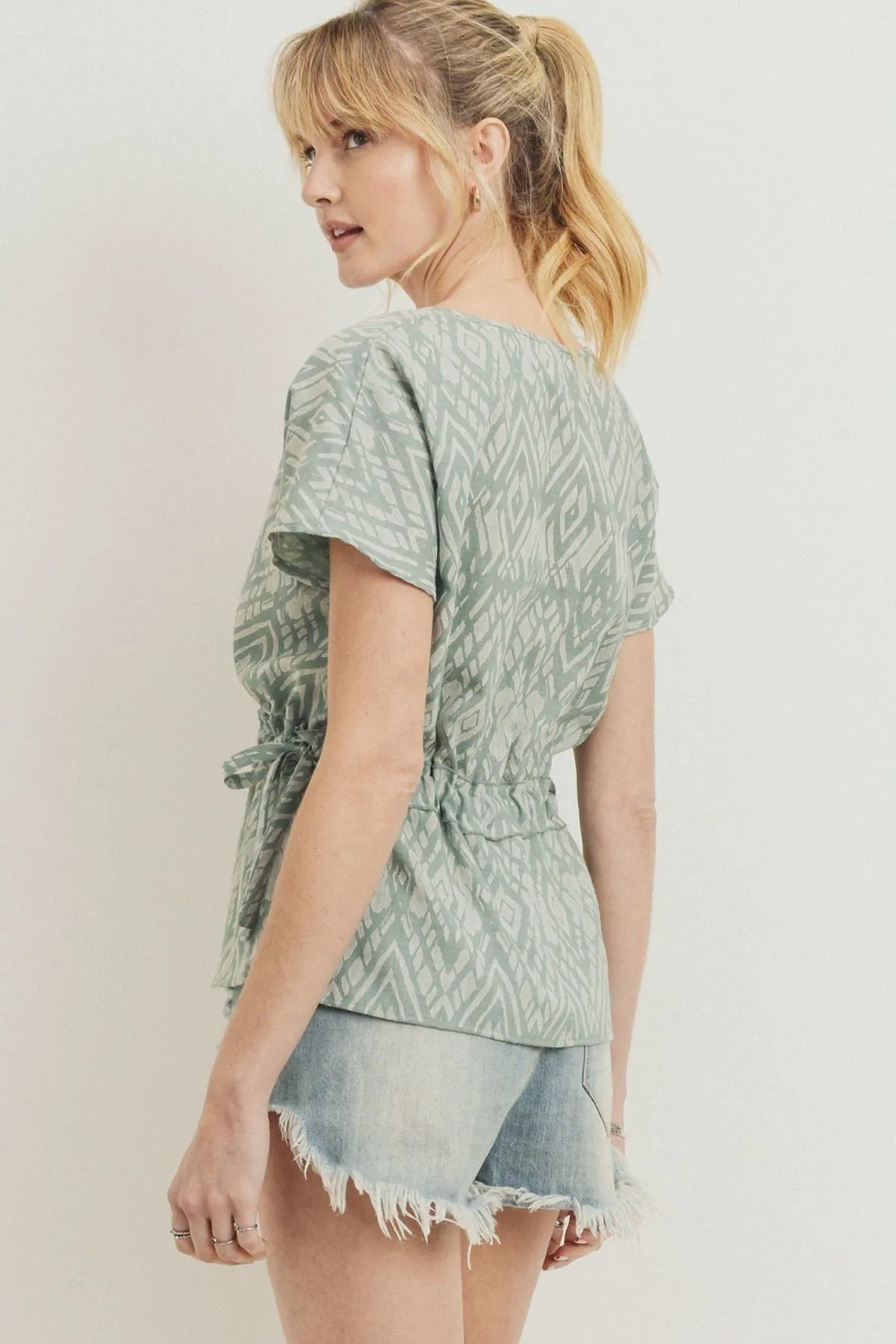 Printed Woven Surplice Gathered Short Sleeve Top