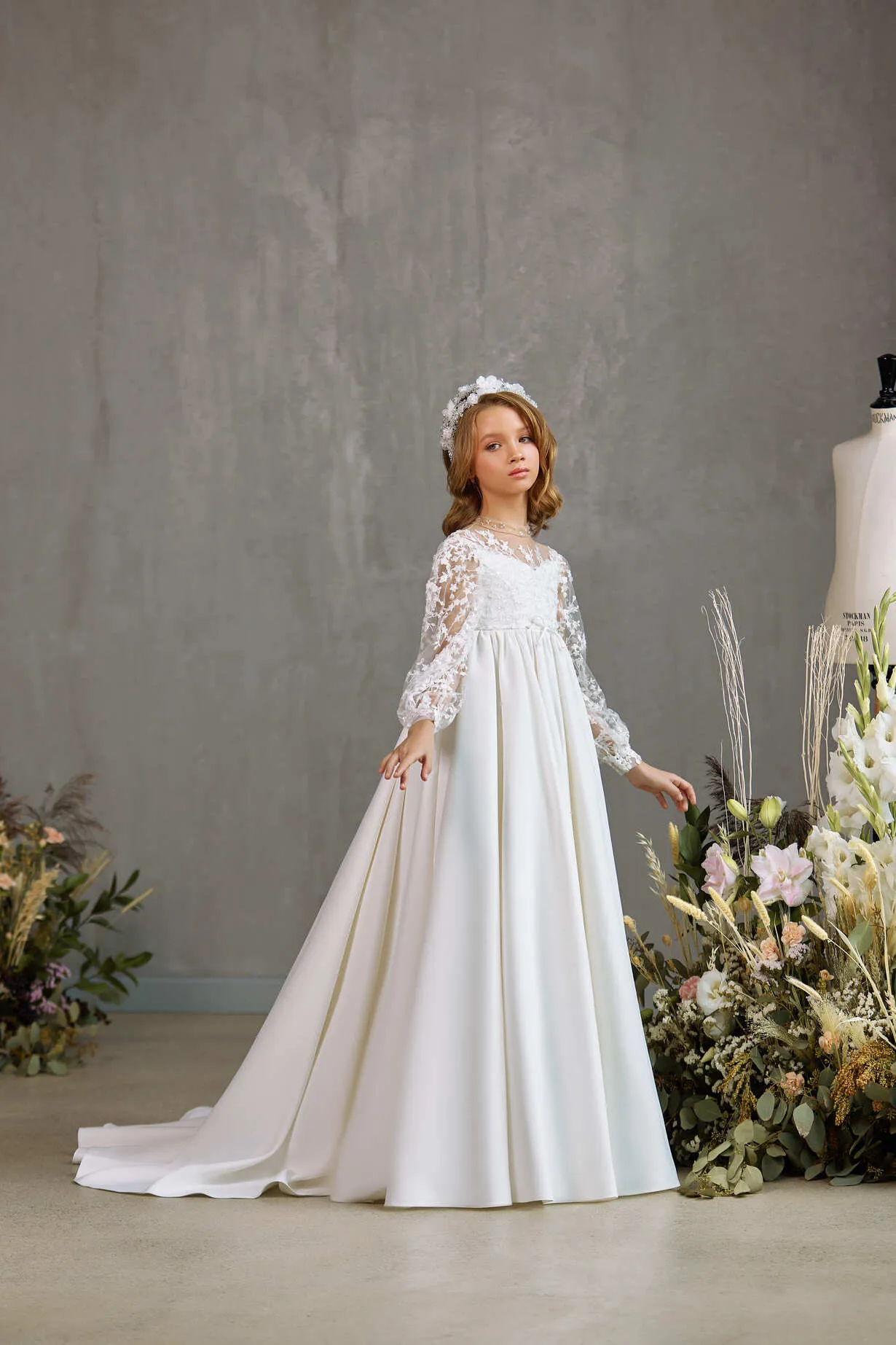 SADBURY – A-LINE COMMUNION DRESS WITH SHEER FLORAL PUFF SLEEVES
