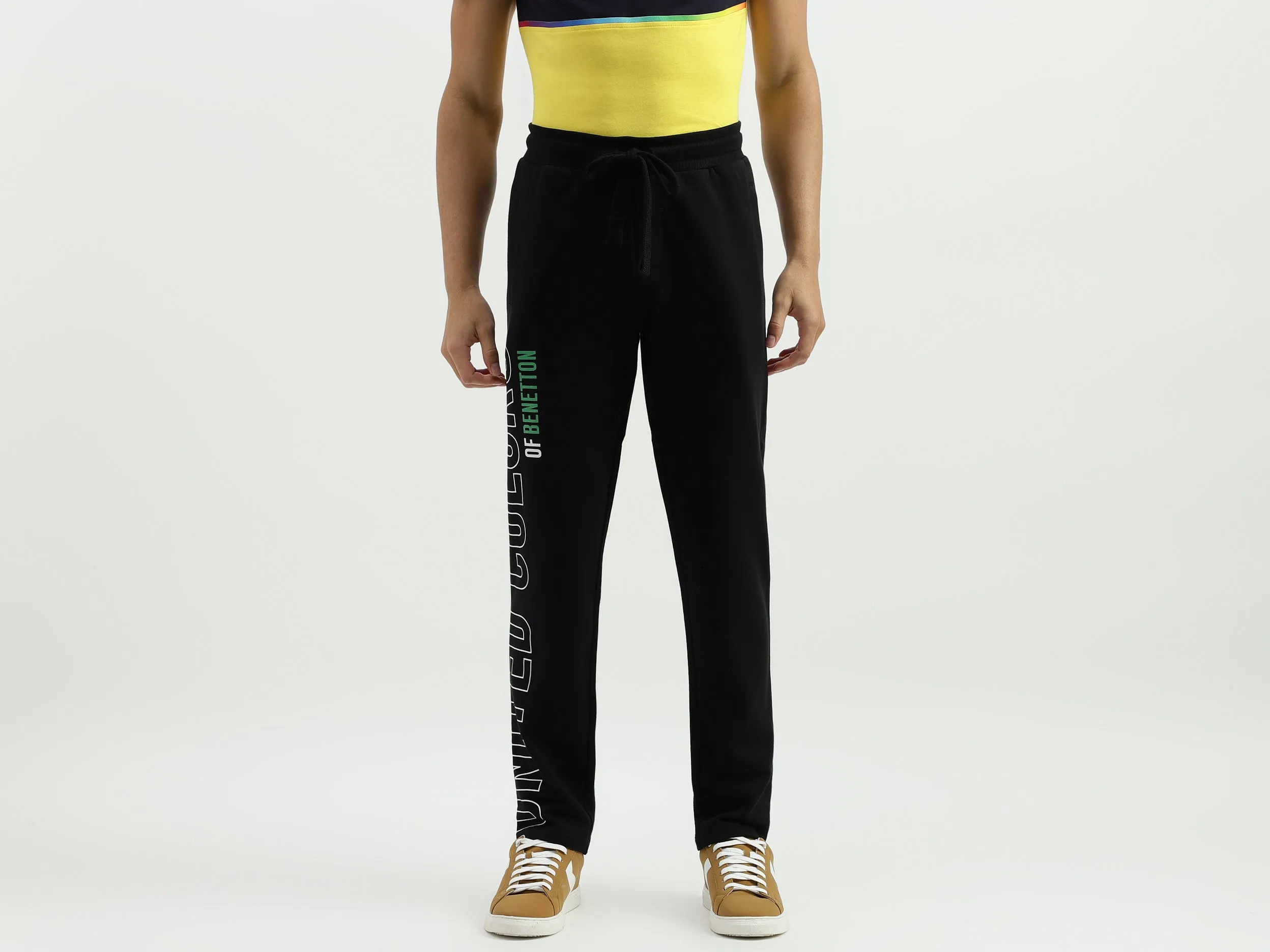 Solid Regular Fit Trackpants