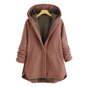 Stylish Piper Jacket: Modern, Short Length, Luxurious Collar