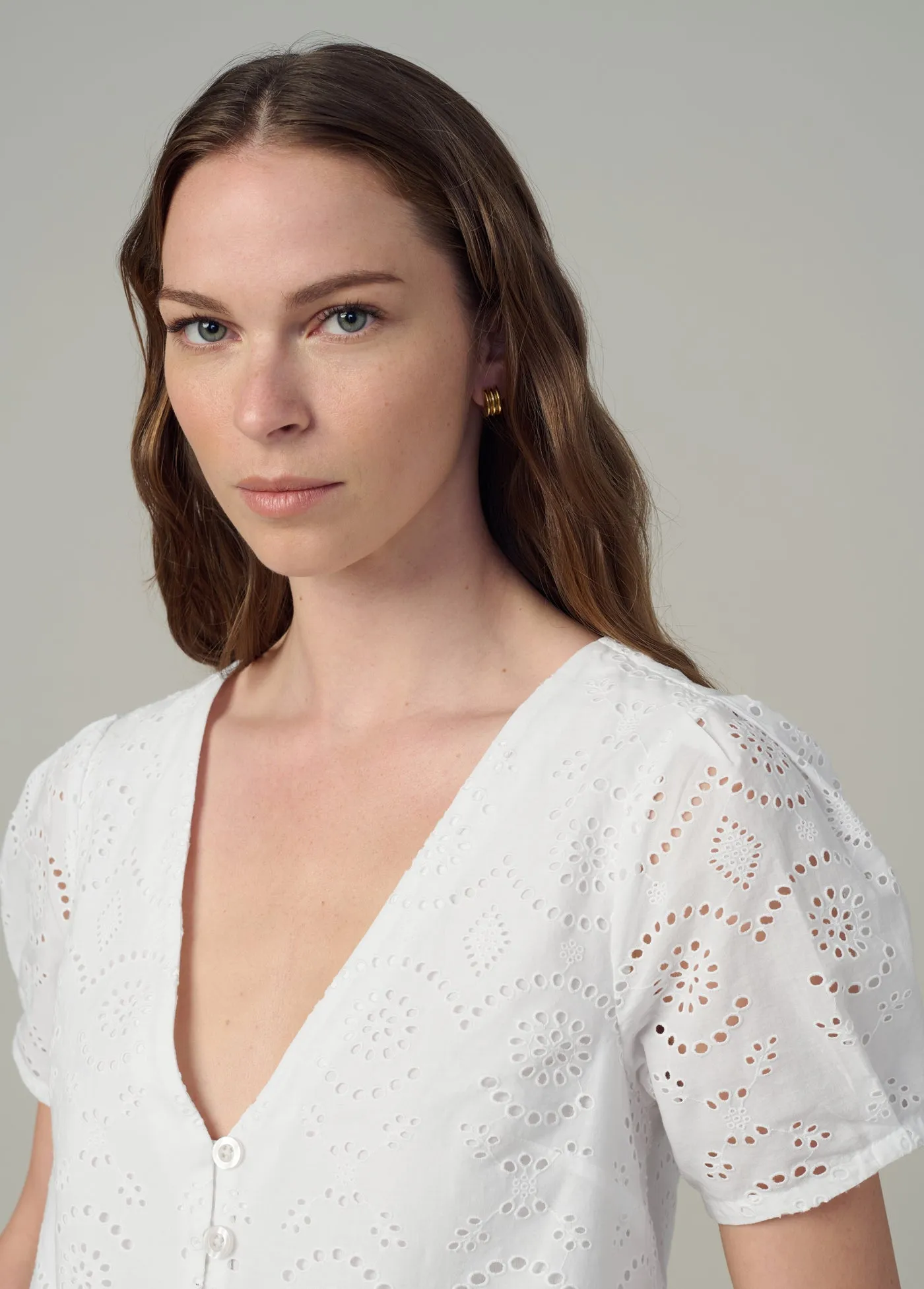 THE HALLE SHORT SLEEVE EYELET BLOUSE