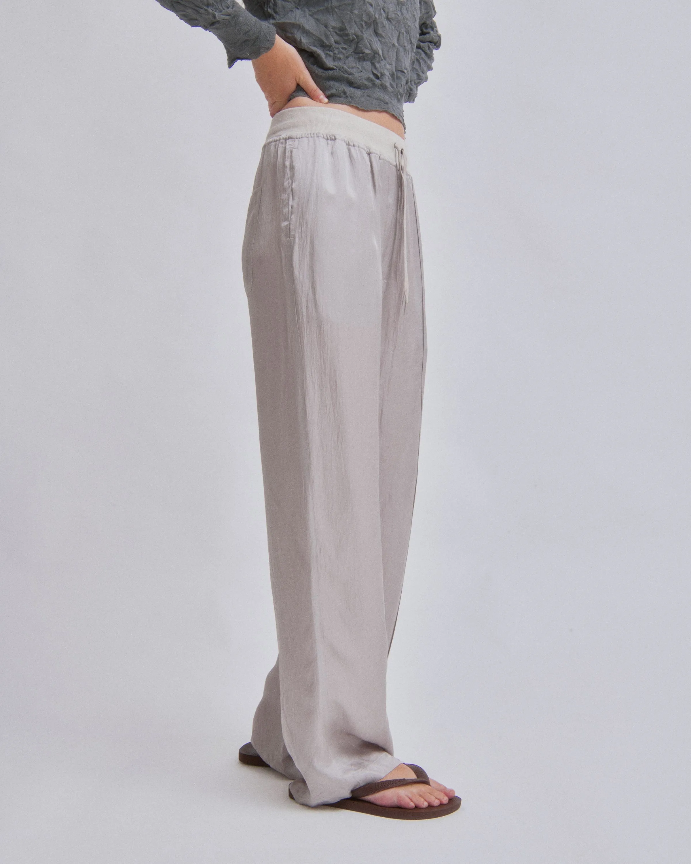 TRACK PANTS IN STONE
