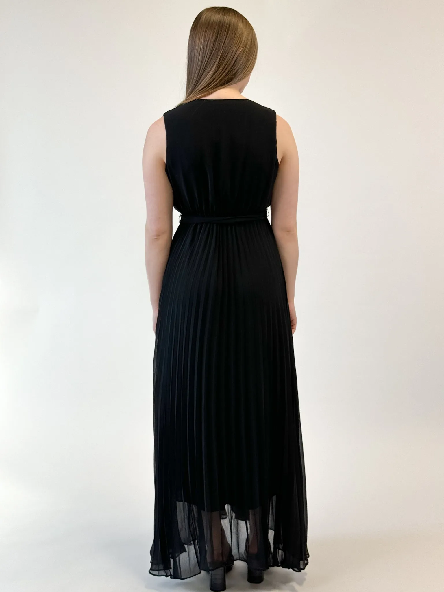 Tribal Sleeveless Dress - Black