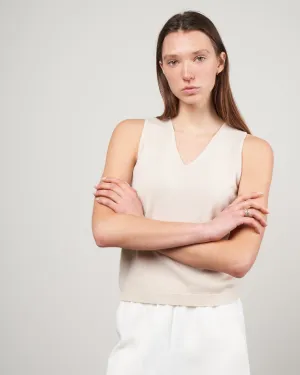 v top - light beige