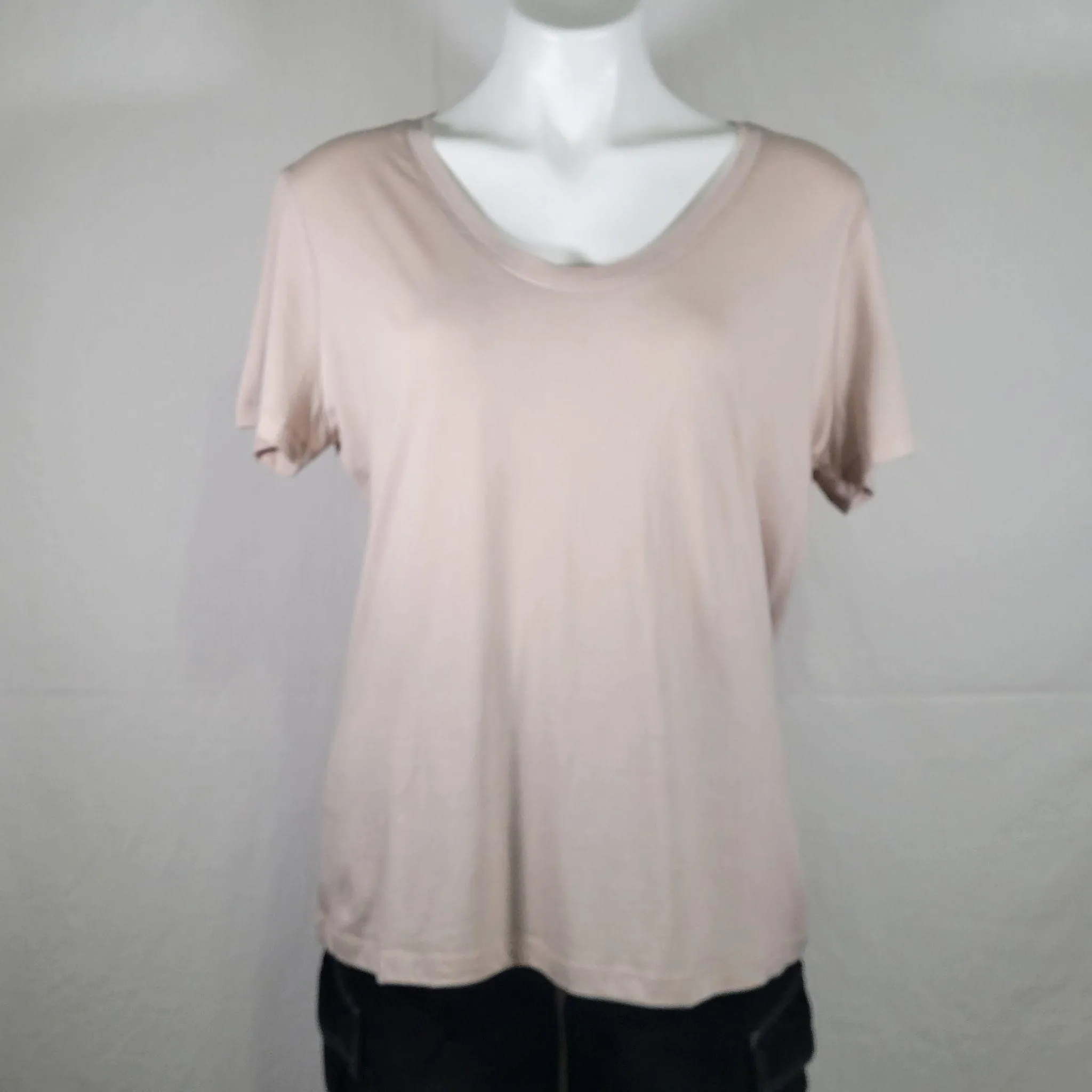 Women's Short Sleeve Scoop Neck T-Shirt
