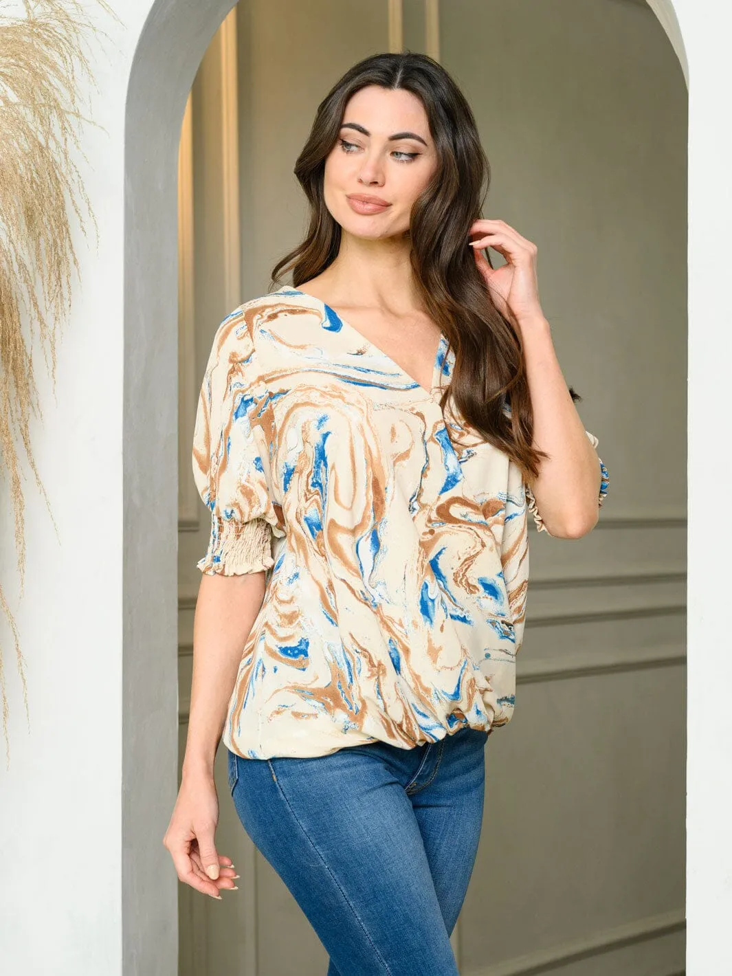 WOMEN'S SHORT SLEEVE SURPLICE PRINT TOP